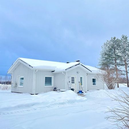 Beautiful Rural Experience With Reindeer Villa Tervola Luaran gambar